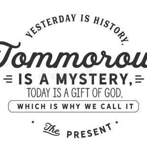 Stay Positive ✨ Live in the Moment